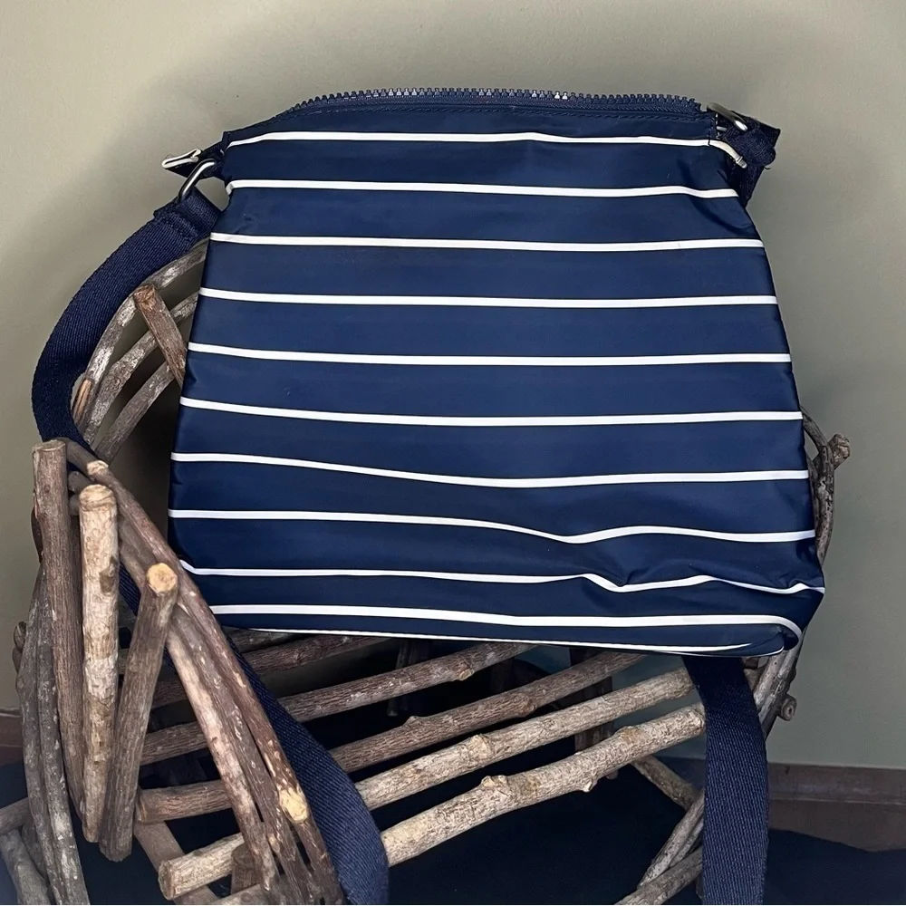 Talbots Crossbody bag 10”x11”